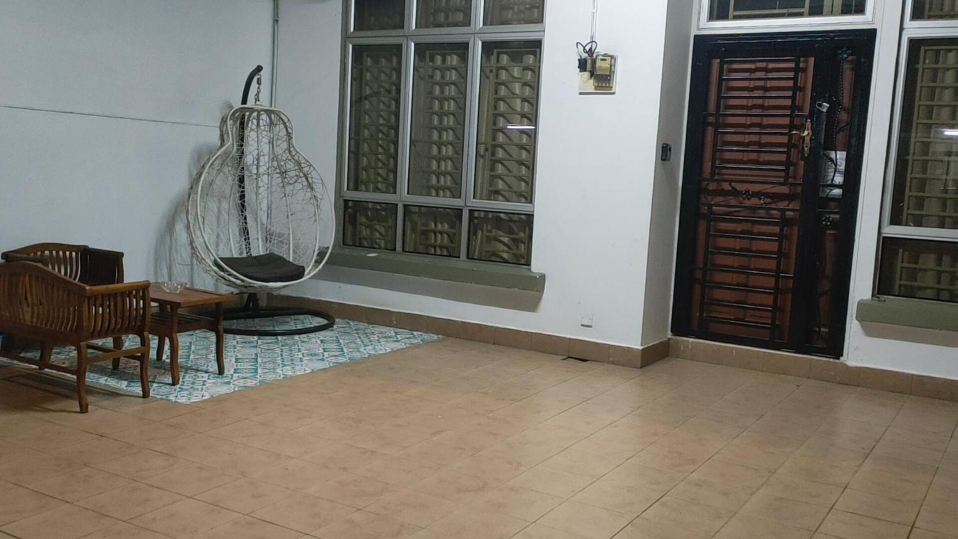 Zulaikha'S Homestay Ulu Tiram Johor Bahru Exteriér fotografie